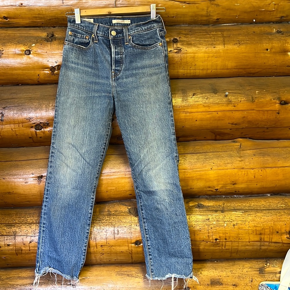 Levi’s Wedgie Straight Leg Jeans